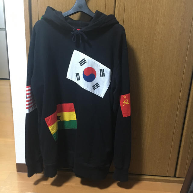 supreme 国旗 flag パーカー 黒 13aw