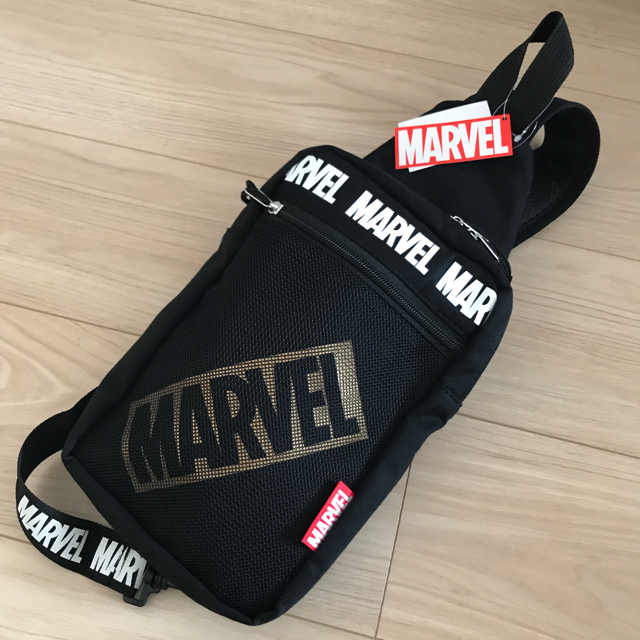 MARVEL(マーベル)のtaka様専用‼️マーベル ボディバッグ 新品未開封‼️ メンズのバッグ(ボディーバッグ)の商品写真