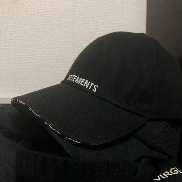 Vetements cap 3