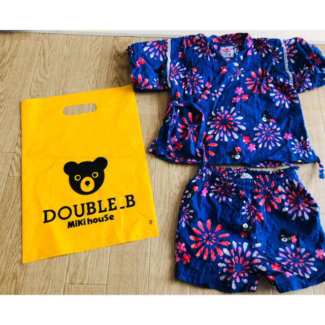 DOUBLE.B(ダブルビー)のこたろう様専用★美品★ミキハウス.ダブルビー♪ビーコちゃん花火甚平80 キッズ/ベビー/マタニティのベビー服(~85cm)(甚平/浴衣)の商品写真