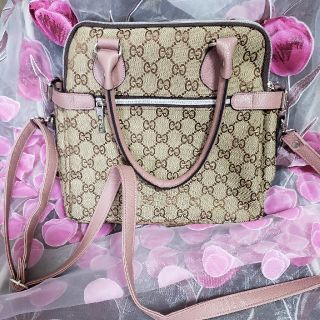 グッチ(Gucci)の未使用ショルダーバック　斜めがけバック(ショルダーバッグ)