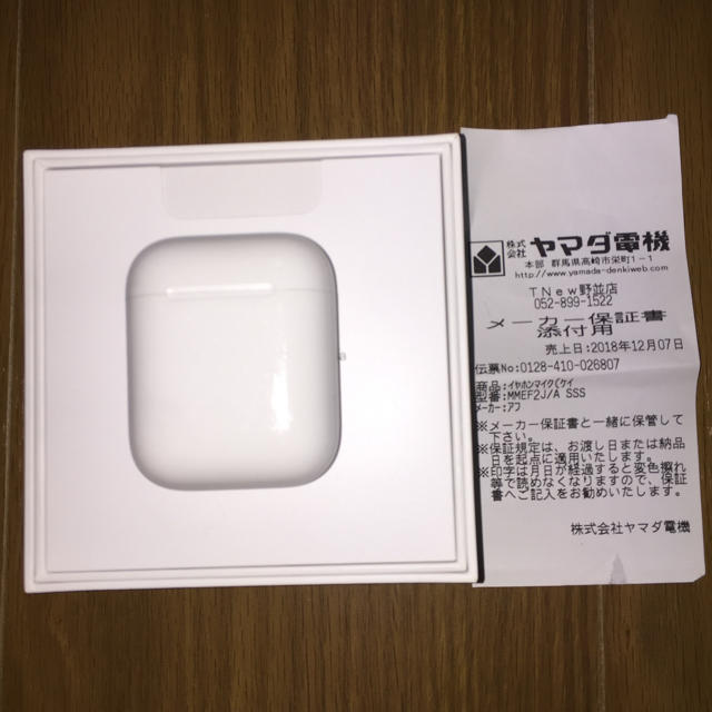 ヘッドフォン/イヤフォンair pods 初期モデル