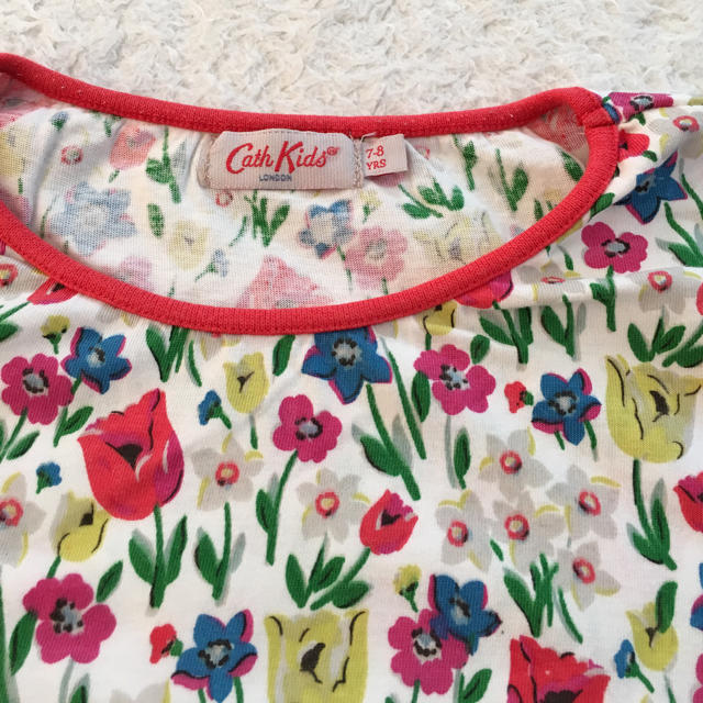 Cath Kidston(キャスキッドソン)の美品 キャスキッドソン ワンピース キッズ cathkidston キャス 花柄 キッズ/ベビー/マタニティのキッズ服女の子用(90cm~)(ワンピース)の商品写真