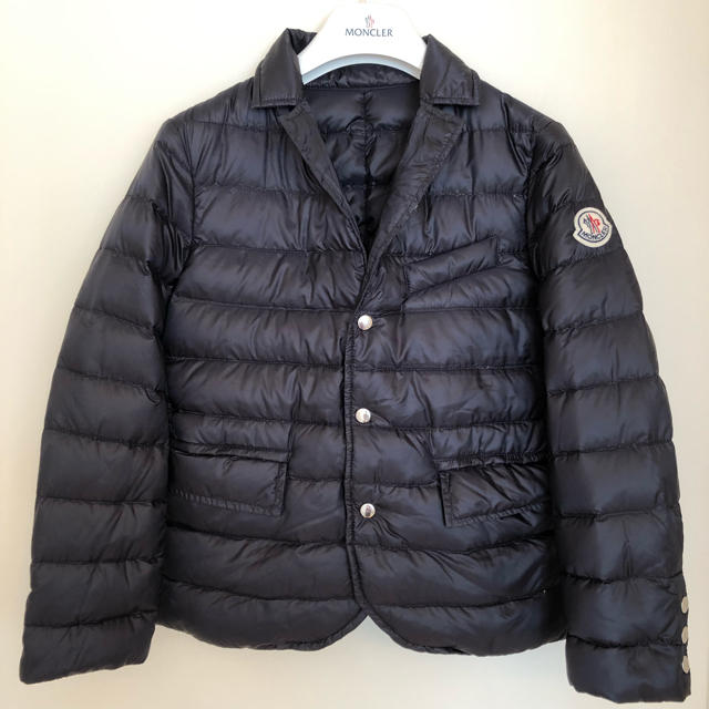 MONCLER(モンクレール)の【新品】モンクレール キッズ☆ライトダウンジャケット☆size8 キッズ/ベビー/マタニティのキッズ服男の子用(90cm~)(ジャケット/上着)の商品写真