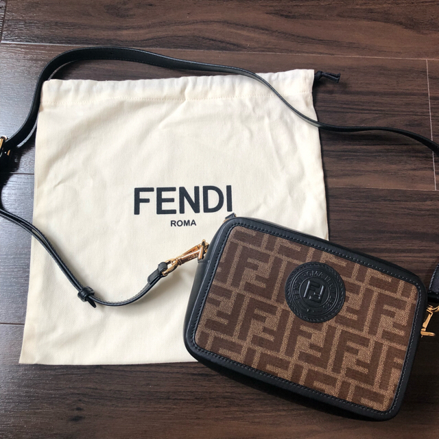 ※3時間限定価格！FENDI♡ミニフェンディキャム