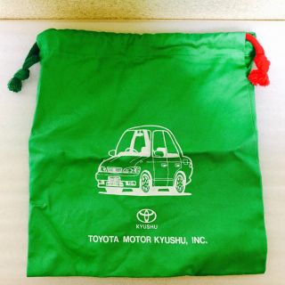 トヨタ(トヨタ)の非売品✨トヨタ モーター 九州 巾着袋 小物入れ お弁当袋(ノベルティグッズ)