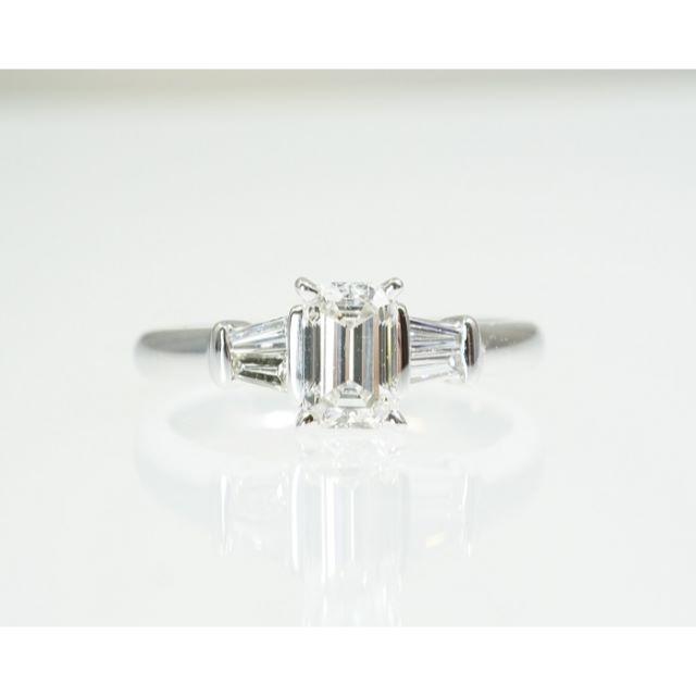 新品プラチナダイヤリング0.71ct(H-SI2)0.20ct レディースのアクセサリー(リング(指輪))の商品写真