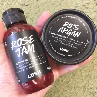 ラッシュ(LUSH)のLUSH シャワージェル ボディコンディショナー(ボディクリーム)