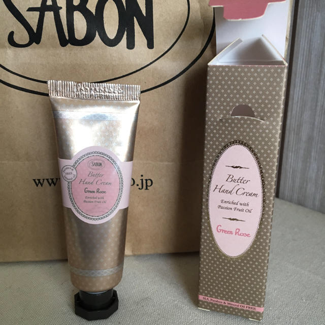 SABON(サボン)のサボングリーンローズバターバンドクリーム コスメ/美容のボディケア(ハンドクリーム)の商品写真