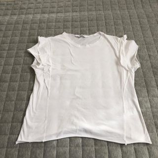 ザラ(ZARA)のザラ ホワイトTシャツ(Tシャツ(半袖/袖なし))