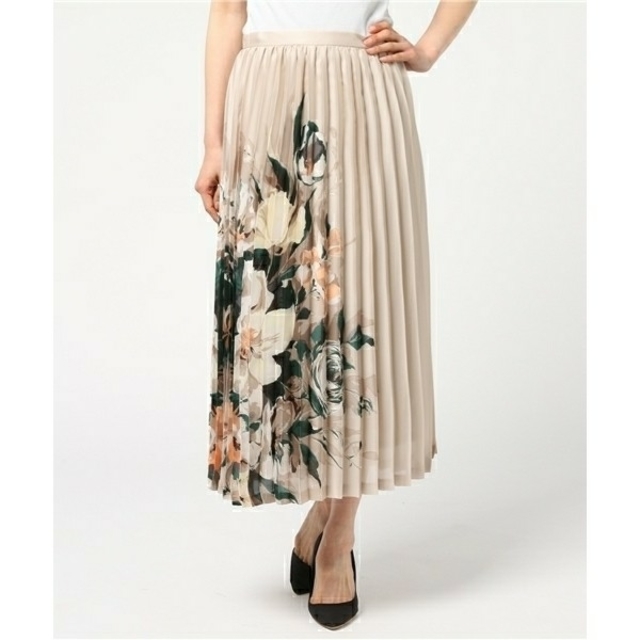 CLANE クラネ PAINTING FLOWER PLEATS SKIRT