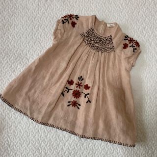 キャラメルベビー&チャイルド(Caramel baby&child )のapolina kids 刺繍ワンピース 18-24(ワンピース)