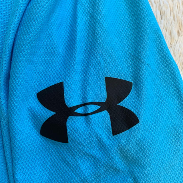 UNDER ARMOUR(アンダーアーマー)のアンダーアーマーティシャツ水色 メンズのトップス(Tシャツ/カットソー(半袖/袖なし))の商品写真