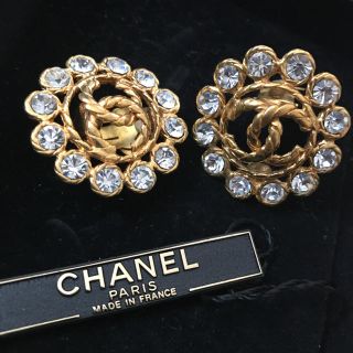 シャネル(CHANEL)のCHANEL ビジュー イヤリング ゴールド(イヤリング)