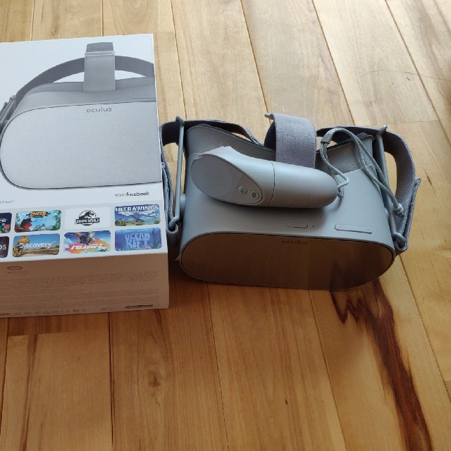Oculus go 32GB スマホ/家電/カメラのテレビ/映像機器(その他)の商品写真