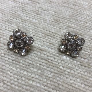 シャネル(CHANEL)のシャネル ピアス フラワー ココ(ピアス)