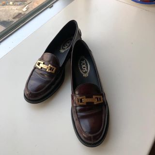 トッズ(TOD'S)のお値下げ！TOD'S 39 ローファー ブラウン(ローファー/革靴)