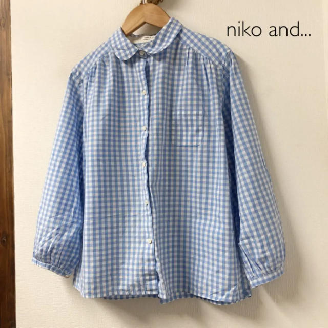 niko and...(ニコアンド)のniko and... ギンガムチェック ブラウス 丸襟 レディースのトップス(シャツ/ブラウス(長袖/七分))の商品写真