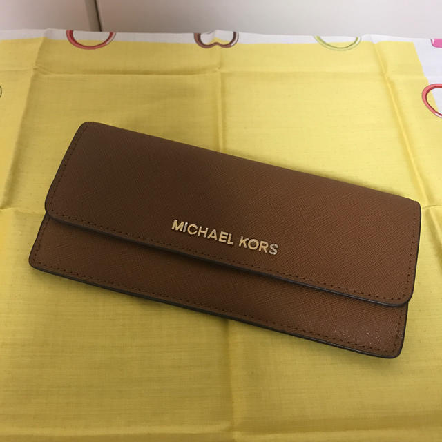 Michael Kors(マイケルコース)の【used品】MICHAEL KORS長財布 メンズのファッション小物(長財布)の商品写真