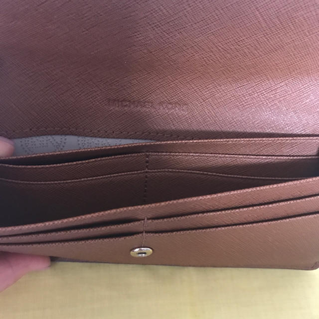 Michael Kors(マイケルコース)の【used品】MICHAEL KORS長財布 メンズのファッション小物(長財布)の商品写真