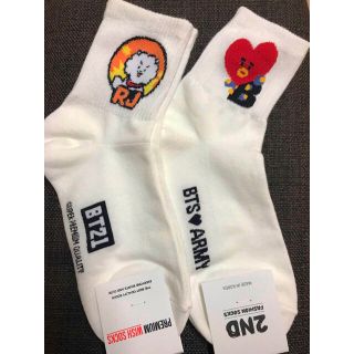 ボウダンショウネンダン(防弾少年団(BTS))のBTS ソックス 2足SET🧦新品未使用 レディースサイズ(ソックス)