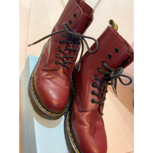 Dr.Martens(ドクターマーチン)の限定品Dr.Martin 8ホール/チェリーレッド レディースの靴/シューズ(ブーツ)の商品写真