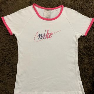 ナイキ(NIKE)のNIKE   Tシャツ  Sサイズ  女子(Tシャツ(半袖/袖なし))