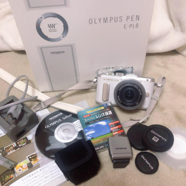 OLYMPUS PEN E-PL8 ホワイト