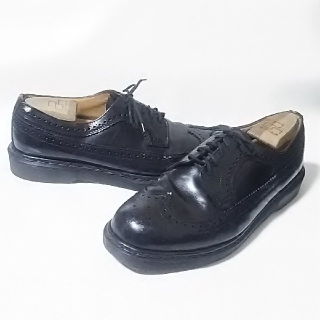 Dr.Martens(ドクターマーチン)の
名作イングランド製!ドクターマーチンウィングチップローファー人気の黒希少29
 メンズの靴/シューズ(ドレス/ビジネス)の商品写真