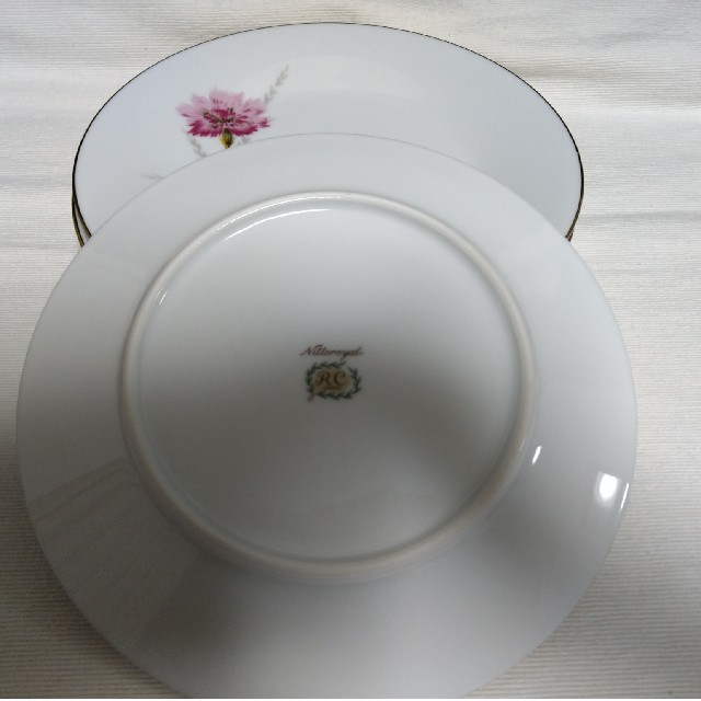 Noritake(ノリタケ)の昭和レトロ　Nittoroyal   ノリタケ　RC   21cm皿 インテリア/住まい/日用品のキッチン/食器(食器)の商品写真