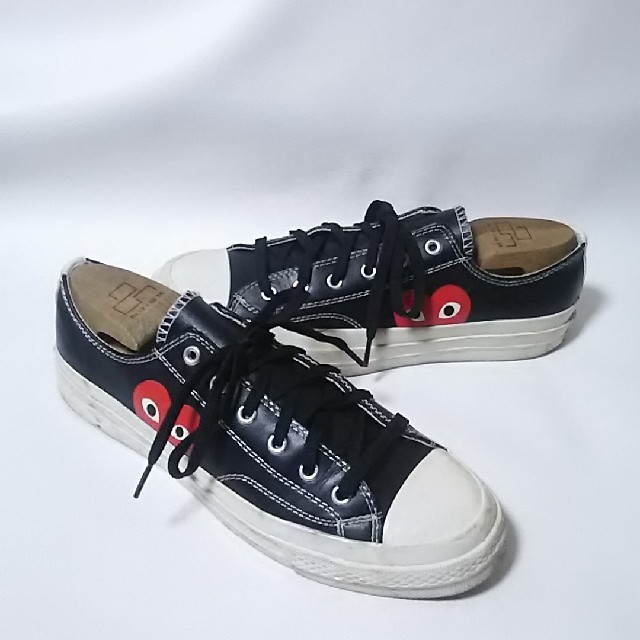 COMME des GARCONS(コムデギャルソン)の
希少レザー!コムデギャルソン×コンバースCT70コラボスニーカー黒三ツ星


 メンズの靴/シューズ(スニーカー)の商品写真