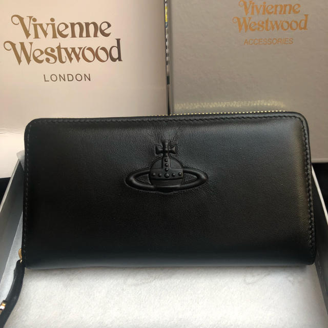 Vivienne Westwood(ヴィヴィアンウエストウッド)の【新品未使用！】値下げ交渉可！ヴィヴィアンウエストウッド 財布 レディースのファッション小物(財布)の商品写真