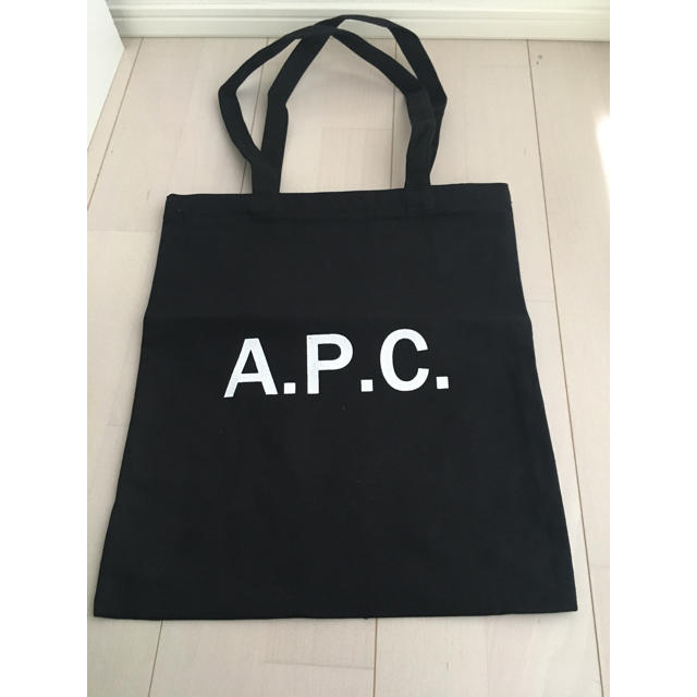 A.P.C(アーペーセー)のAPCトートバッグ レディースのバッグ(トートバッグ)の商品写真
