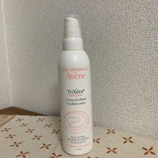 アベンヌ(Avene)のアベンヌ トリクセラプラス エモリエントクリーム(ボディクリーム)