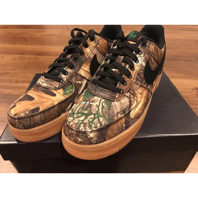 NIKE AIR FORCE 1 ‘07 LV8 3 エアフォース1メンズ