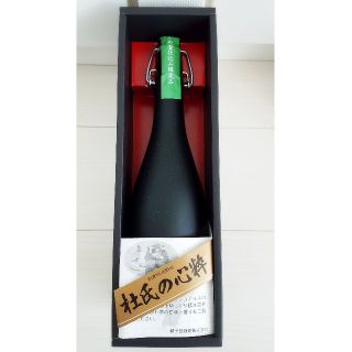 アサヒ(アサヒ)の定価約4,200円 限定品 高級 箱入り かめ壺仕込み 芳醇 焼酎 芋  (焼酎)