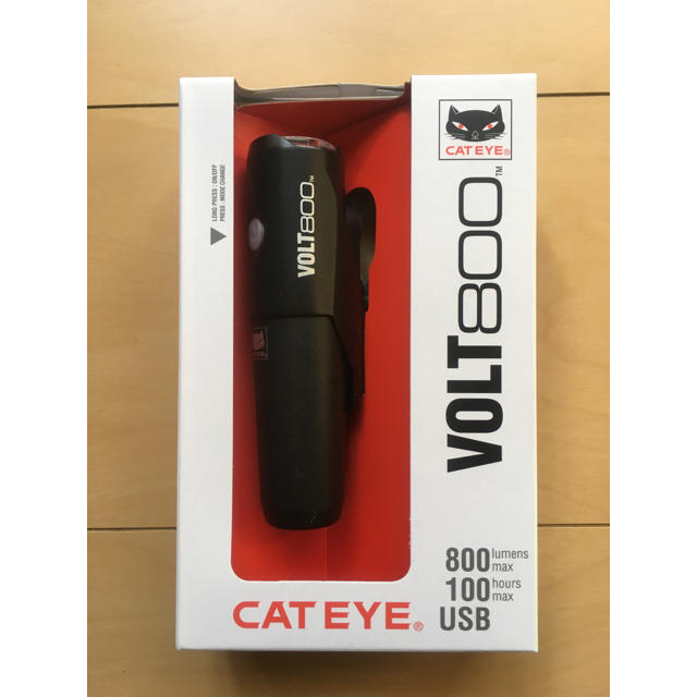 CATEYE(キャットアイ)のCATEYE VOLT800【未使用新品】 スポーツ/アウトドアの自転車(パーツ)の商品写真