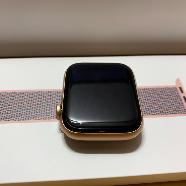 Apple Watch series4 44mm アルミ ゴールド