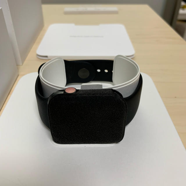 Apple Watch 3 セルラー 42mm ステンレス スペースブラック