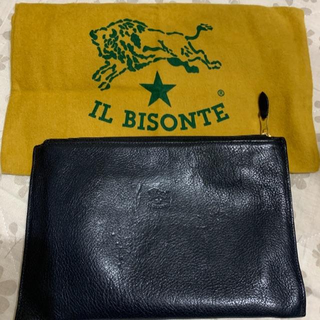 IL BISONTE(イルビゾンテ)の直営店購入   イルビゾンテ   フラットポーチ レディースのファッション小物(ポーチ)の商品写真