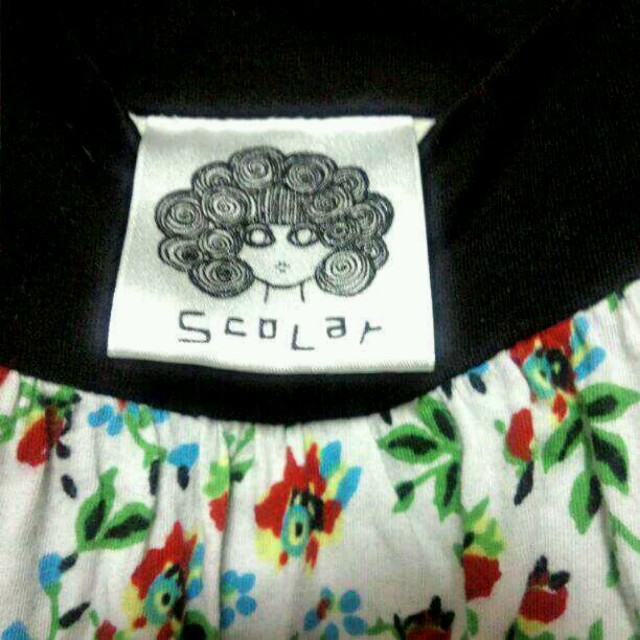ScoLar(スカラー)のscolar♡小花柄ワンピース レディースのワンピース(ひざ丈ワンピース)の商品写真