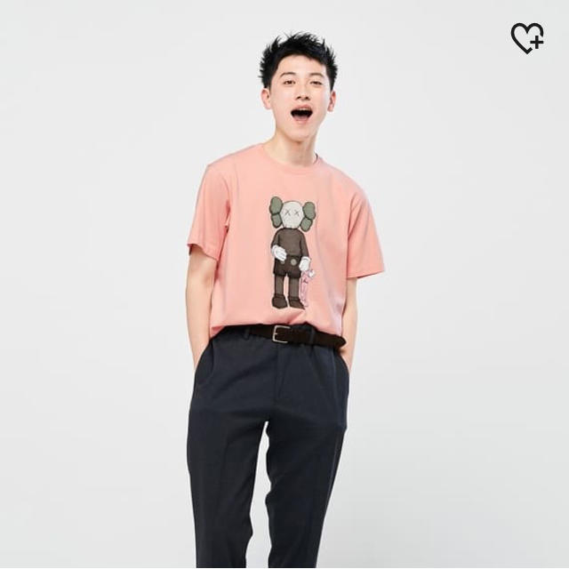 UNIQLO(ユニクロ)のUNIQLO × KAWS コラボ グラフィックTシャツ メンズのトップス(Tシャツ/カットソー(半袖/袖なし))の商品写真