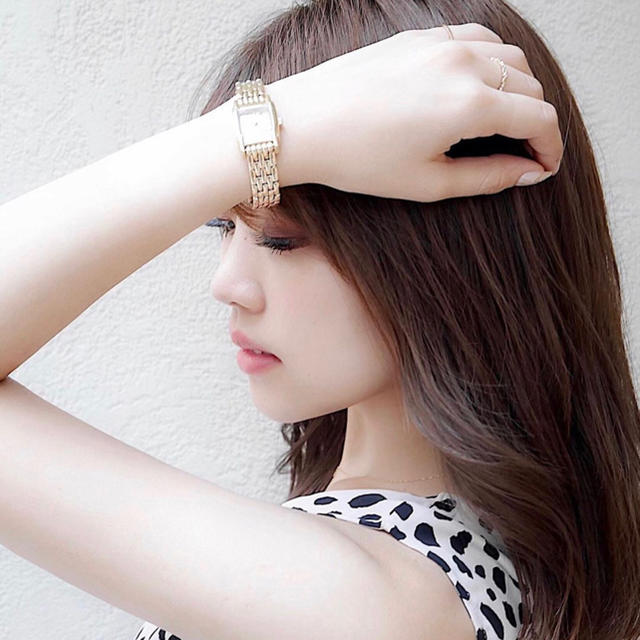 rienda(リエンダ)のrienda Gold bracelet  wrist watch  ノベルティ レディースのファッション小物(腕時計)の商品写真
