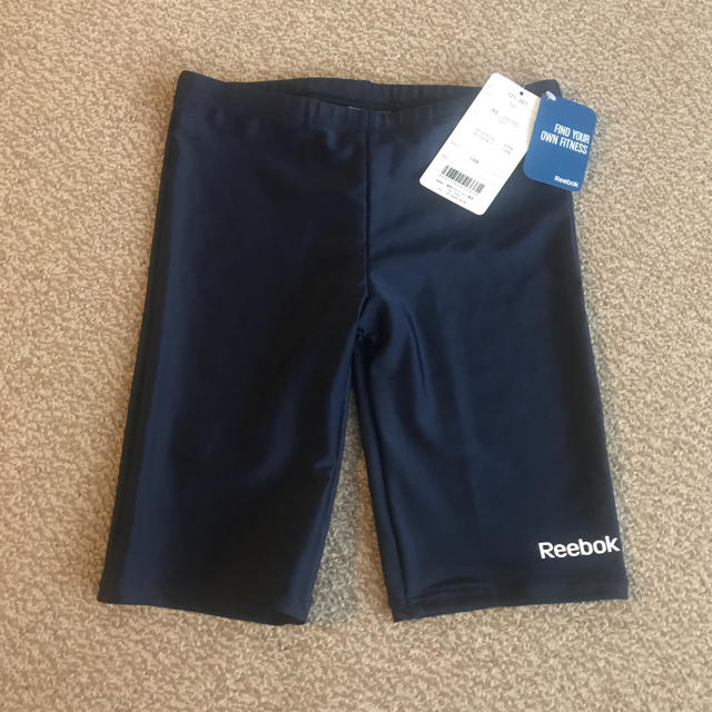 Reebok(リーボック)のReebok 男の子 スクール 水着 150 キッズ/ベビー/マタニティのキッズ服男の子用(90cm~)(水着)の商品写真