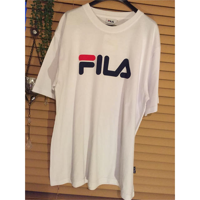 FILA(フィラ)のFILA Tシャツ XL メンズのトップス(Tシャツ/カットソー(半袖/袖なし))の商品写真