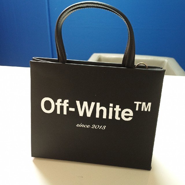 OFF-WHITE(オフホワイト)の【大幅値下げ】OFF-WHITE  BOXバッグ  レディースのバッグ(ショルダーバッグ)の商品写真