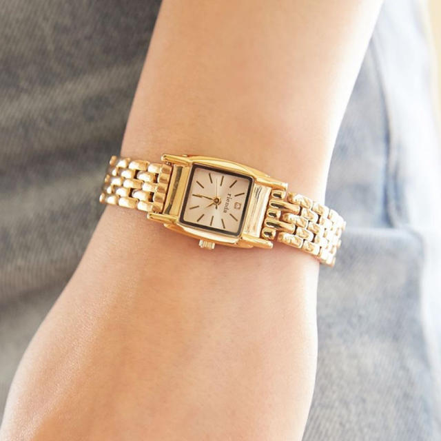 rienda(リエンダ)のrienda ノベルティ 腕時計 レディースのファッション小物(腕時計)の商品写真