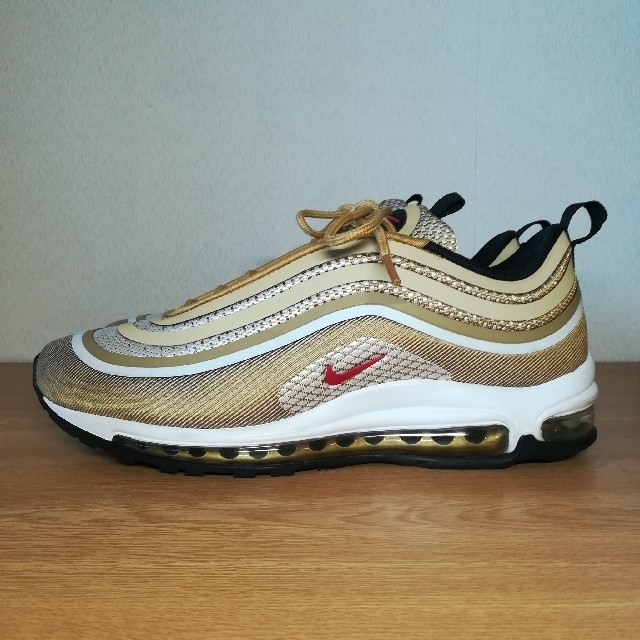 NIKE(ナイキ)の美品 大人気 NIKE AIR MAX 97 ULTRA メンズの靴/シューズ(スニーカー)の商品写真