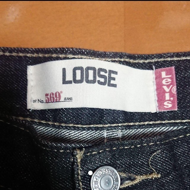 Levi's(リーバイス)の569 LOOSE FIT デニムハーフパンツ メンズのパンツ(ショートパンツ)の商品写真