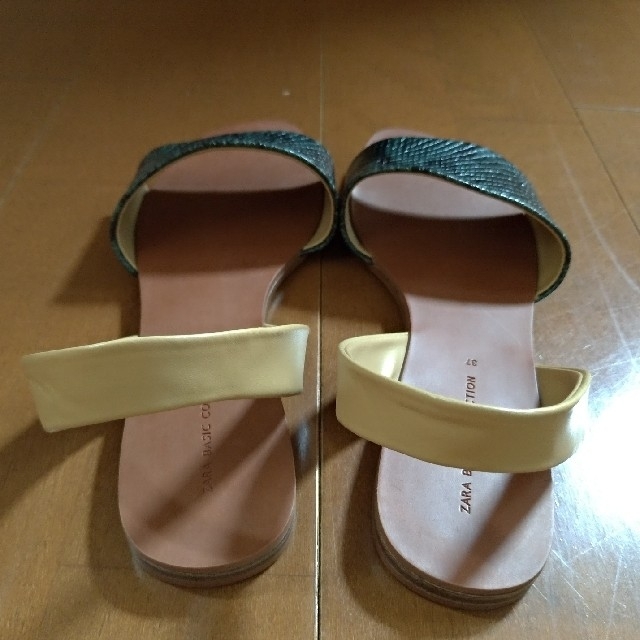 ZARA(ザラ)のZARA　パイソンサンダル レディースの靴/シューズ(サンダル)の商品写真